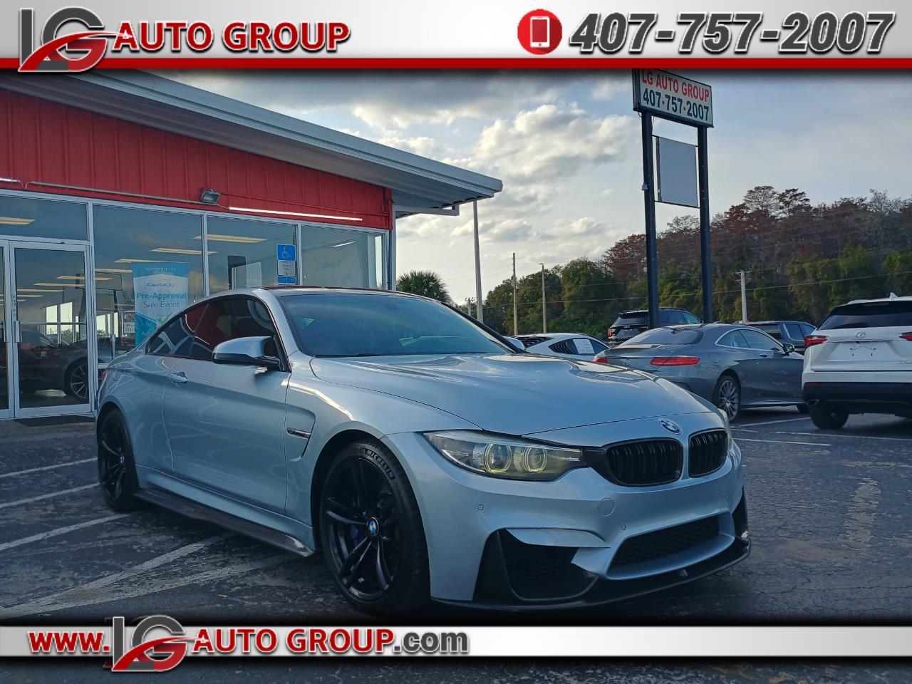 BMW M4Coupe - View 1