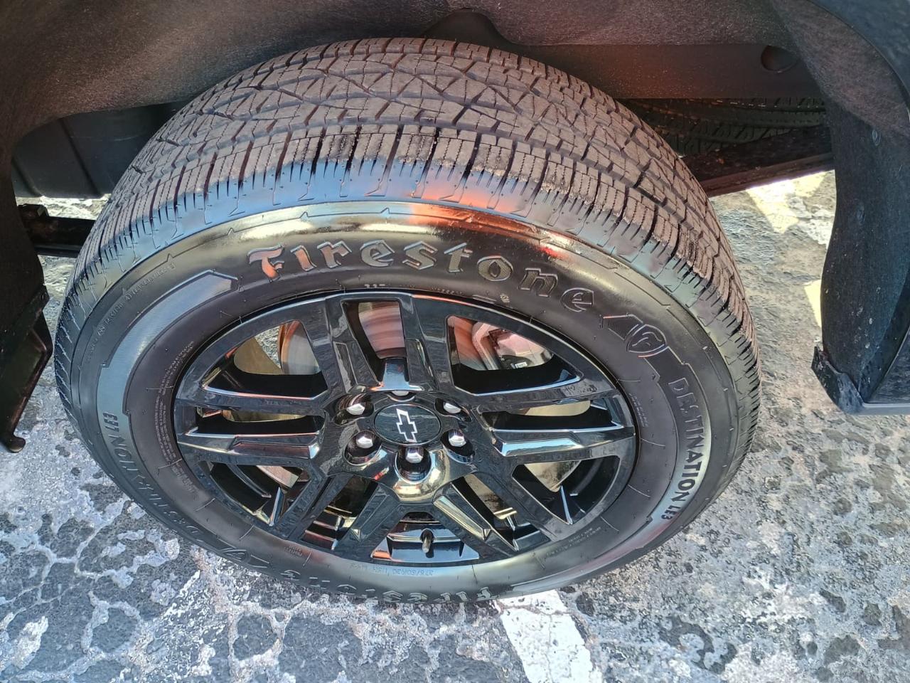 Chevrolet Silverado 1500Custom Crew Cab 2Wd - Thumbnail 9