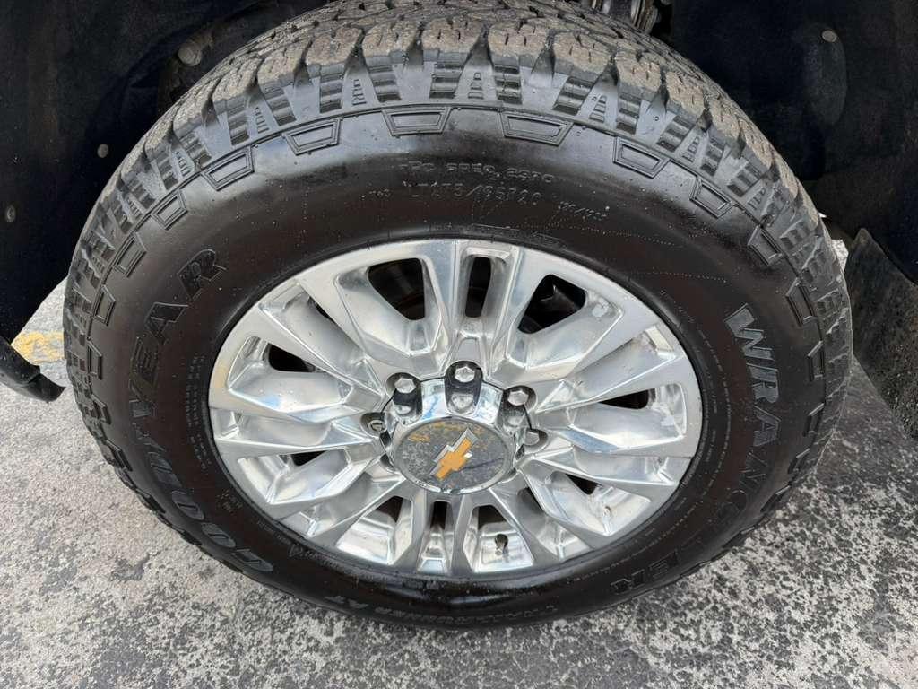 Chevrolet Silverado 2500Hdhigh Country Crew Cab Short Box 4Wd - Thumbnail 11