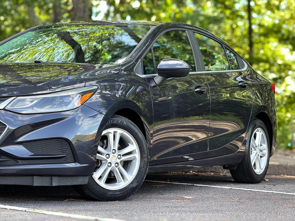 Chevrolet Cruze - Thumbnail 2