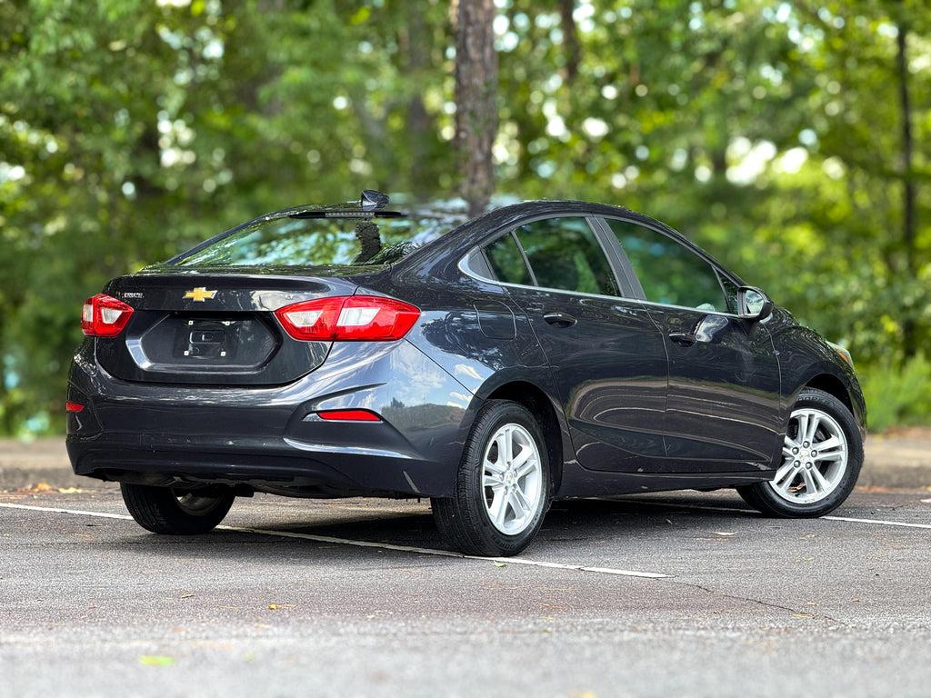 Chevrolet Cruze - Thumbnail 13