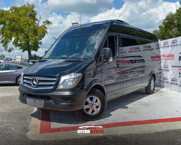 Mercedes-Benz SPRINTER 2500 PASSENGER - Thumbnail 3