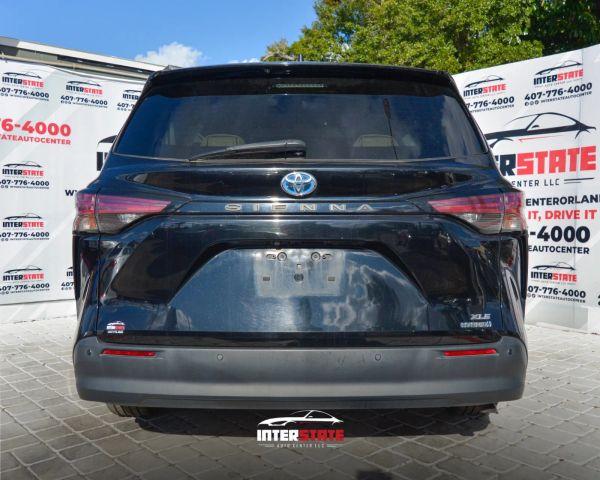 Toyota SIENNA - Thumbnail 5