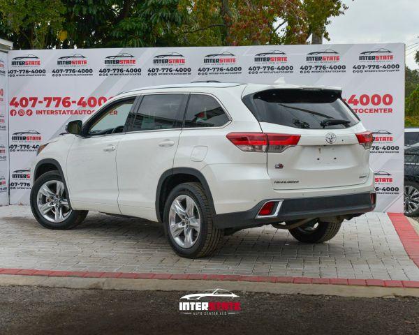 Toyota HIGHLANDER - Thumbnail 4