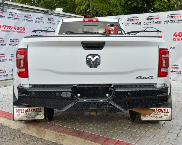 Ram 3500 CREW CAB - Thumbnail 5