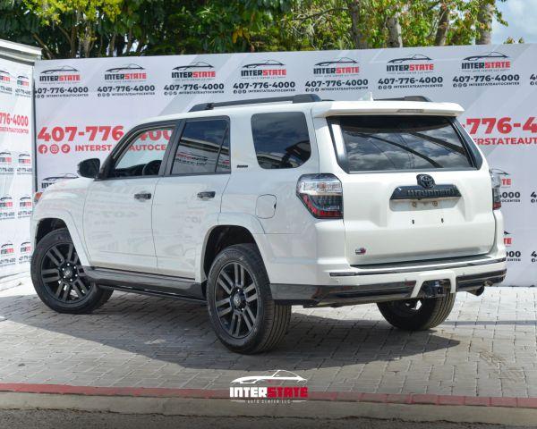 Toyota 4RUNNER - Thumbnail 4