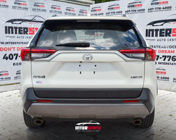 Toyota RAV4 - Thumbnail 5