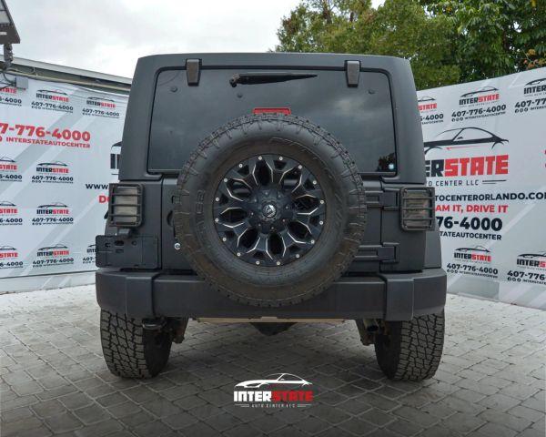 Jeep WRANGLER UNLIMITED - Thumbnail 5