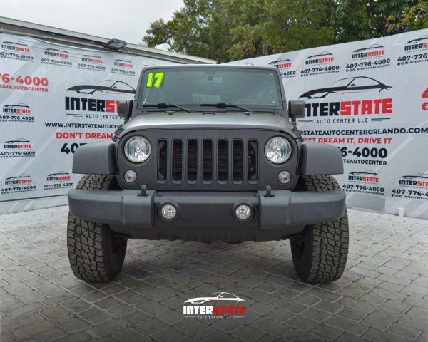 Jeep WRANGLER UNLIMITED - Thumbnail 2