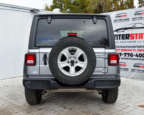 Jeep WRANGLER UNLIMITED - Thumbnail 5