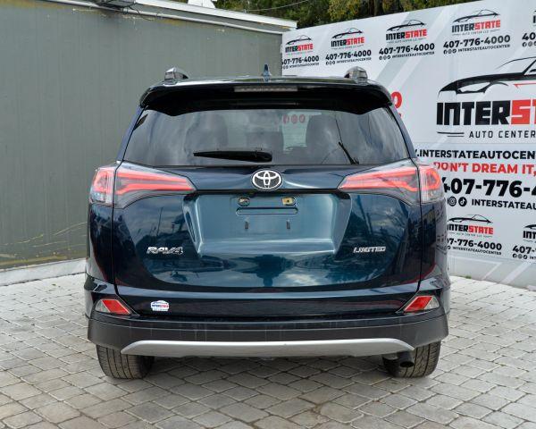 Toyota RAV4 - Thumbnail 5