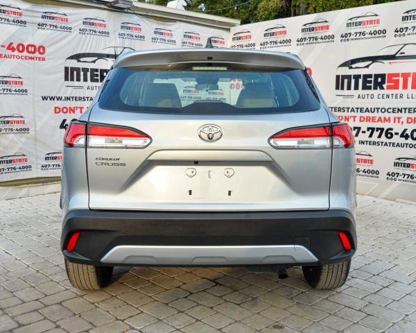 Toyota COROLLA CROSS - Thumbnail 5