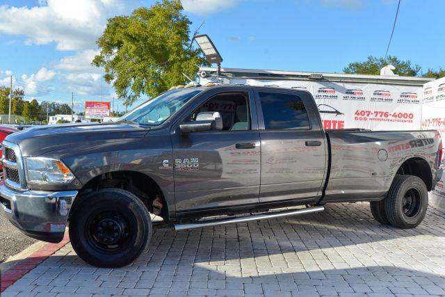 Ram 3500 CREW CAB - Thumbnail 3