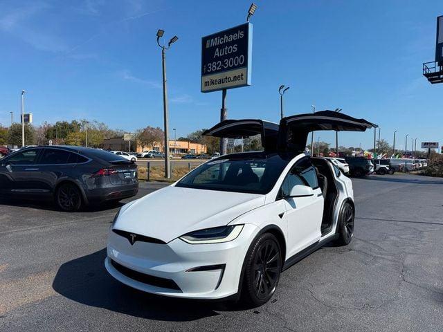 Tesla Model X AWD - View 1