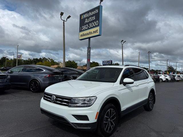 Volkswagen Tiguan 2.0T SE - View 1