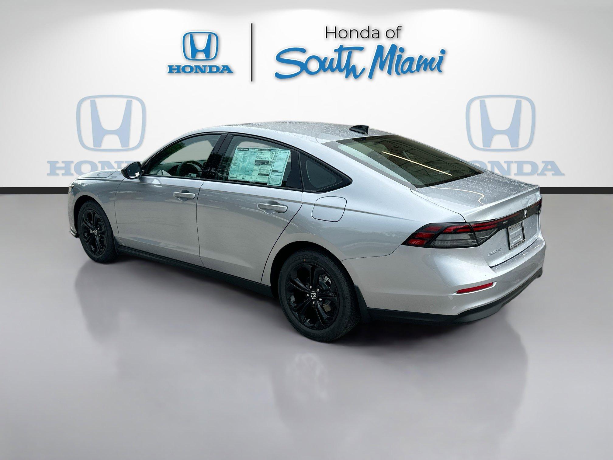 Honda Accord Sedan Se Fwd - Thumbnail 5