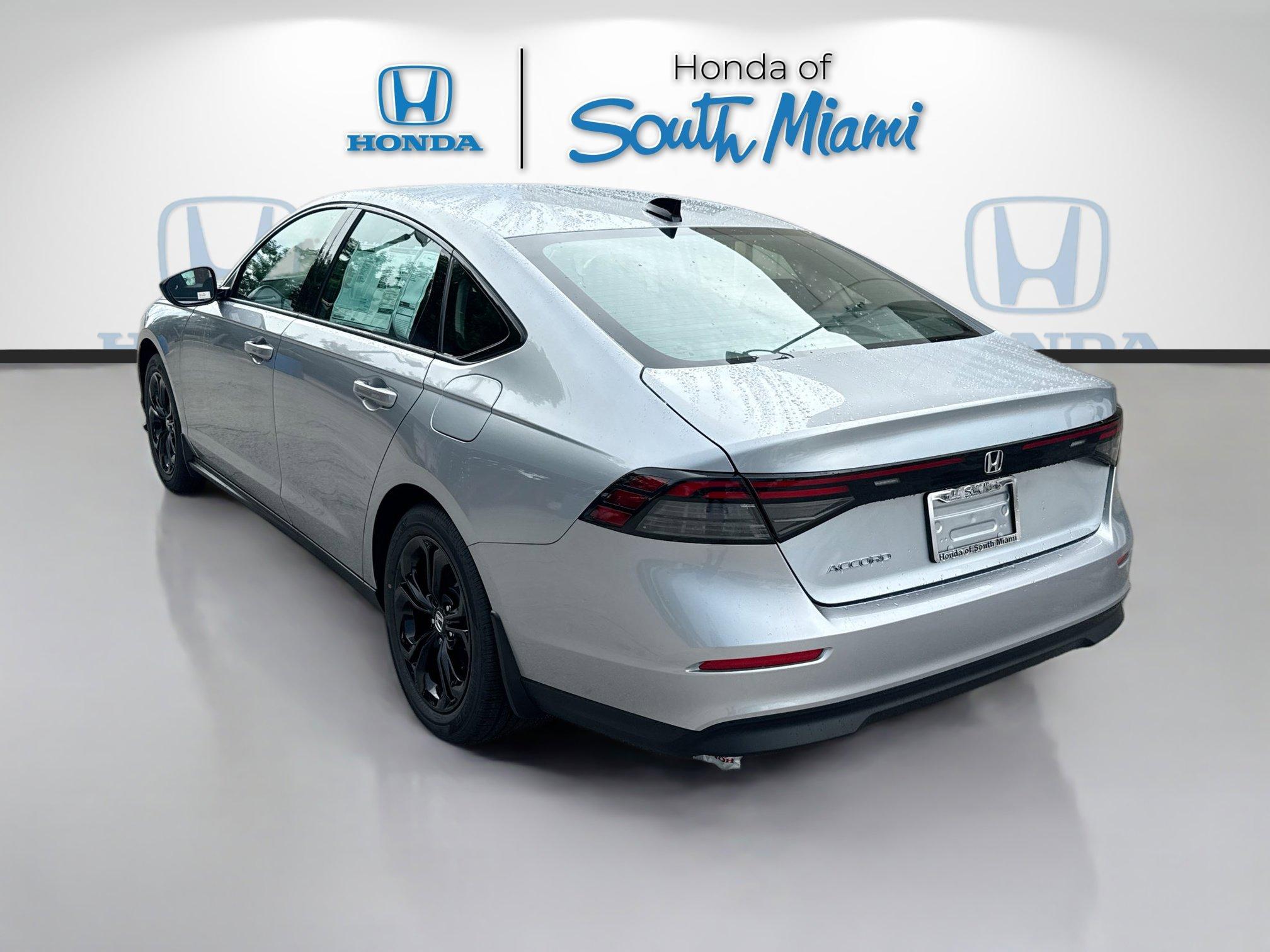 Honda Accord Sedan Se Fwd - Thumbnail 5