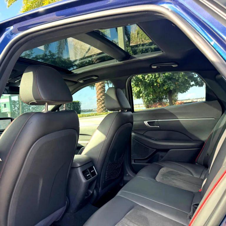 Hyundai Sonata - Thumbnail 14