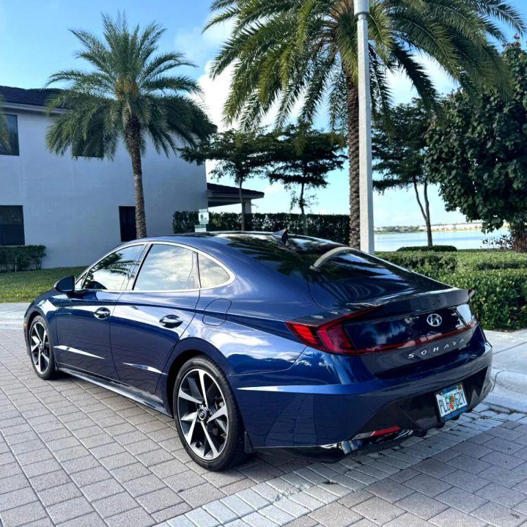 Hyundai Sonata - Thumbnail 7