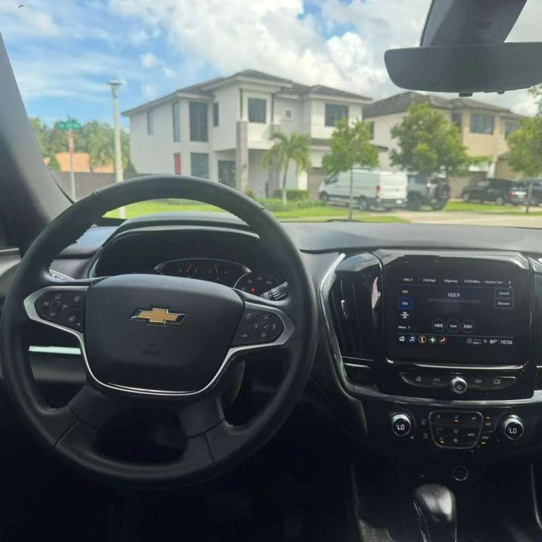 Chevrolet Traverse - Thumbnail 14