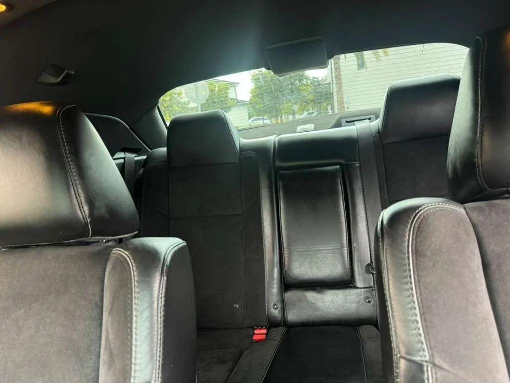 Dodge Challenger - Thumbnail 11