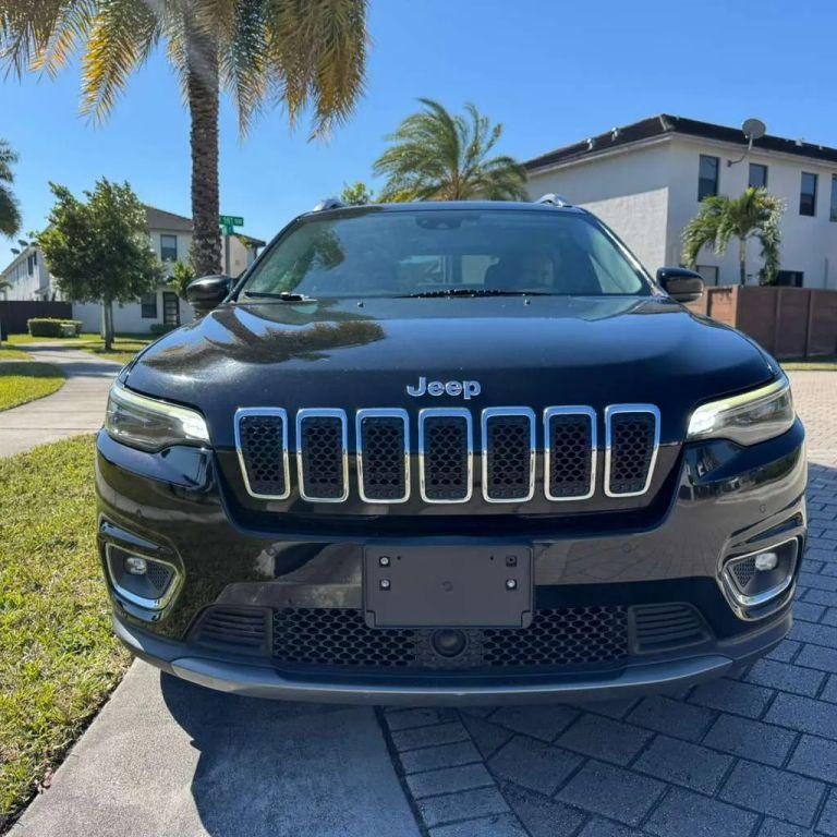 Jeep Cherokee - Thumbnail 10