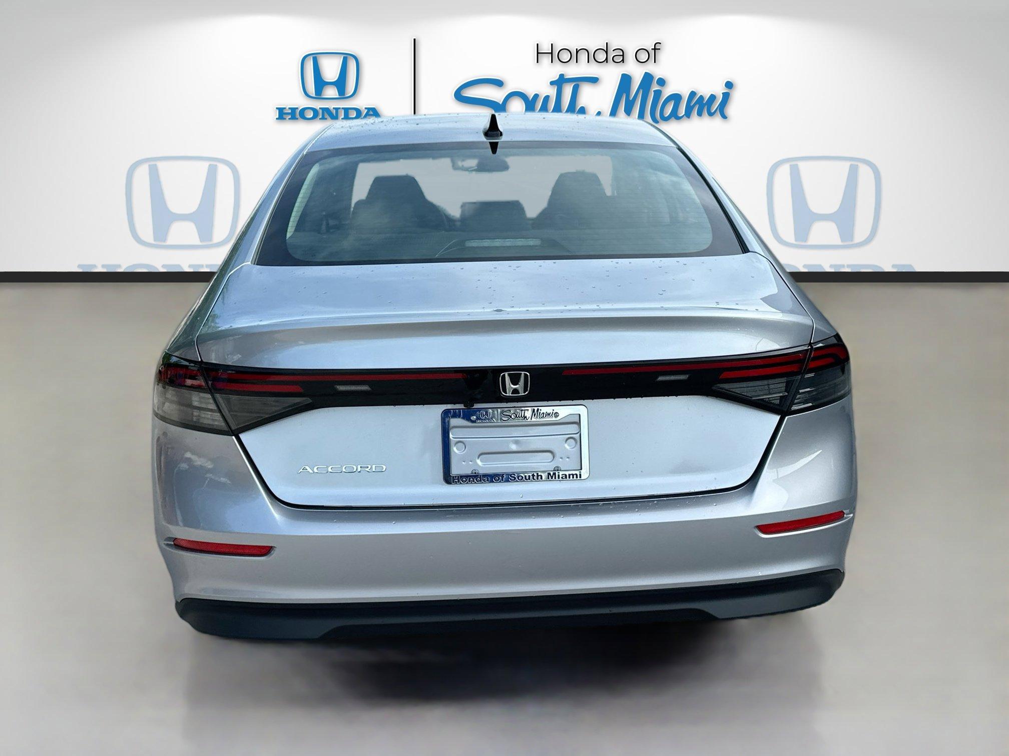Honda Accord Sedan Se Fwd - Thumbnail 6