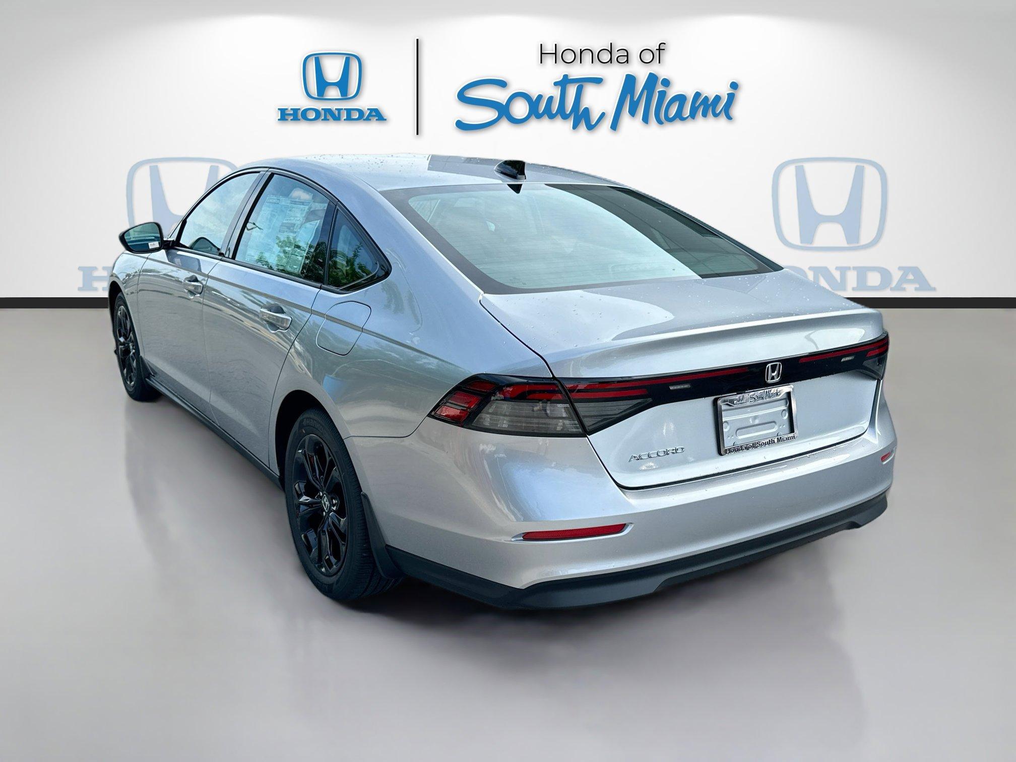 Honda Accord Sedan Se Fwd - Thumbnail 5