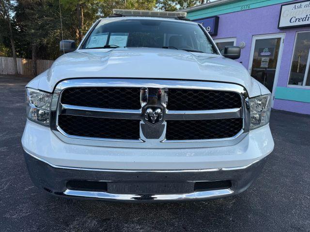 Ram 1500 CLASSIC REGULAR CAB - Thumbnail 3