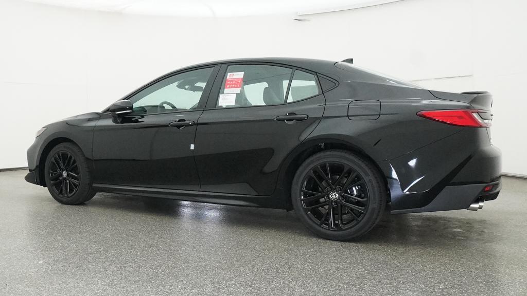 Toyota Camry Se - Thumbnail 6