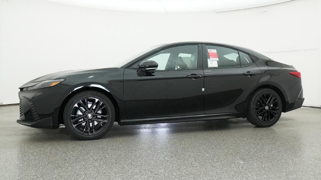 Toyota Camry Se - Thumbnail 18