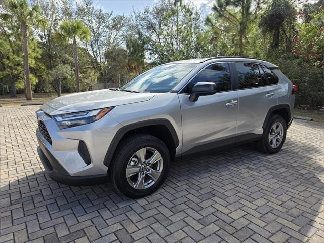 Toyota Rav4 Hybrid Awd - Thumbnail 4