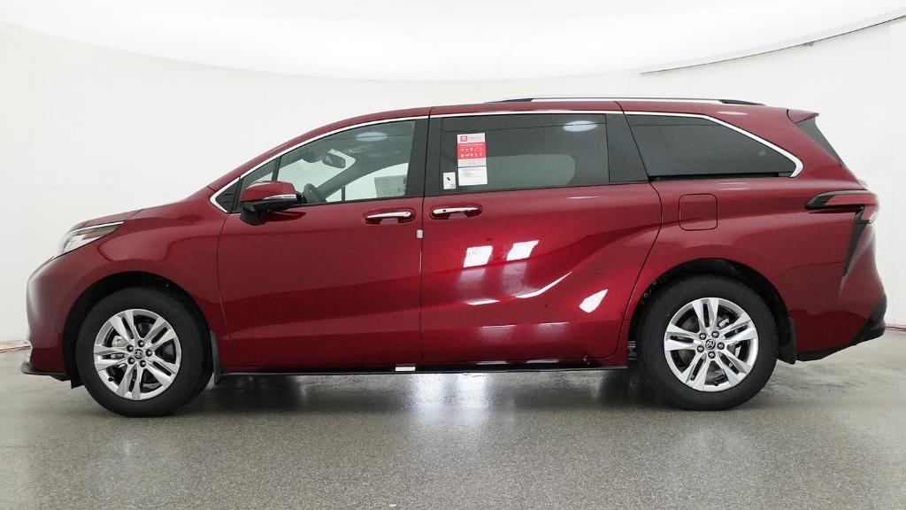 Toyota Sienna Limited - Thumbnail 2