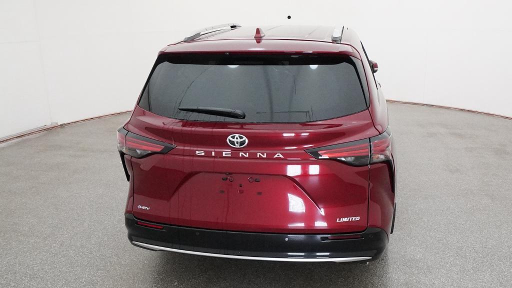 Toyota Sienna Limited - Thumbnail 6