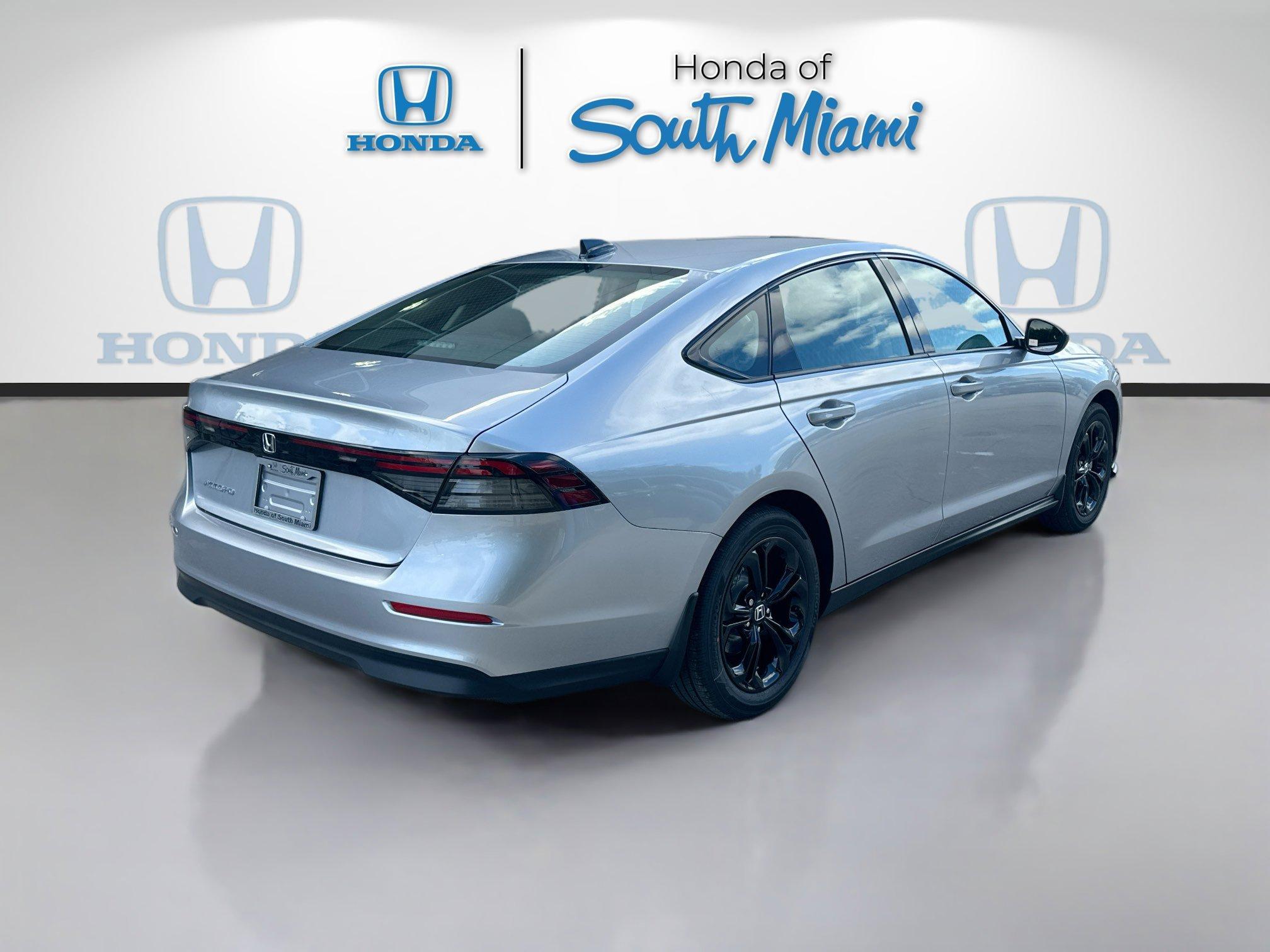 Honda Accord Sedan Se Fwd - Thumbnail 5