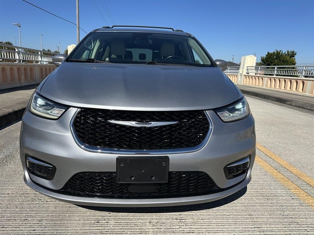 Chrysler Pacificatouring-L - Thumbnail 3