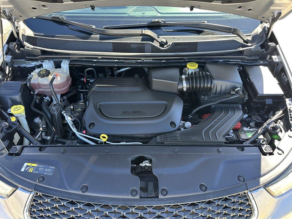 Chrysler Pacificatouring-L - Thumbnail 18