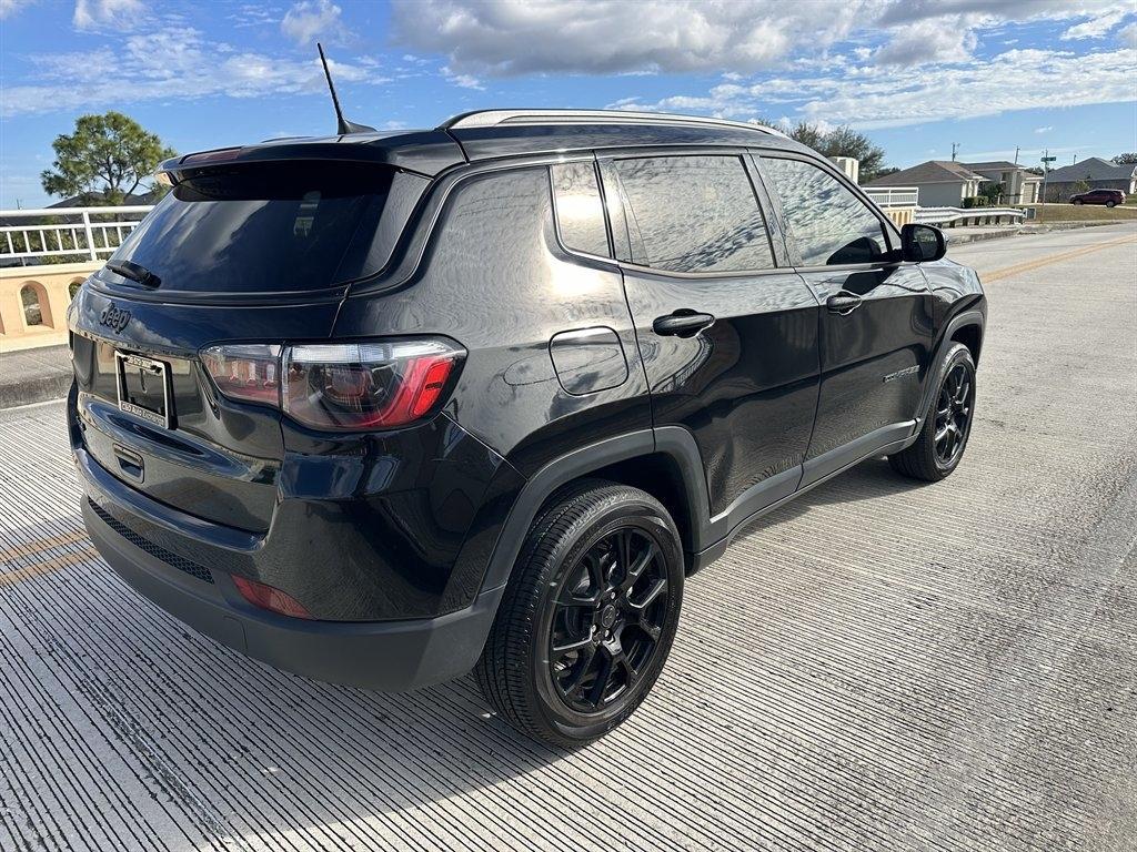 Jeep Compasslatitude - Thumbnail 17