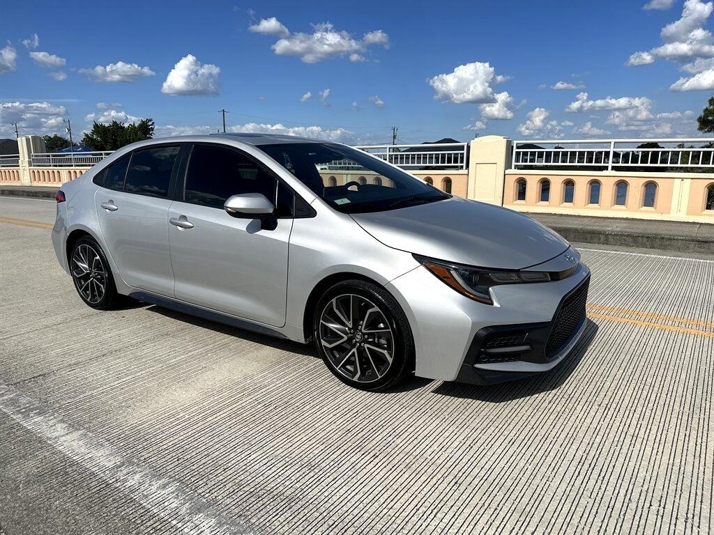 Toyota Corollase - Thumbnail 2