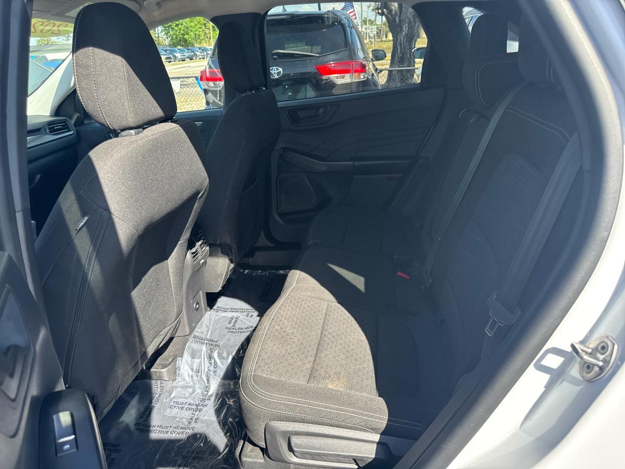 Ford Escape Active - Thumbnail 15