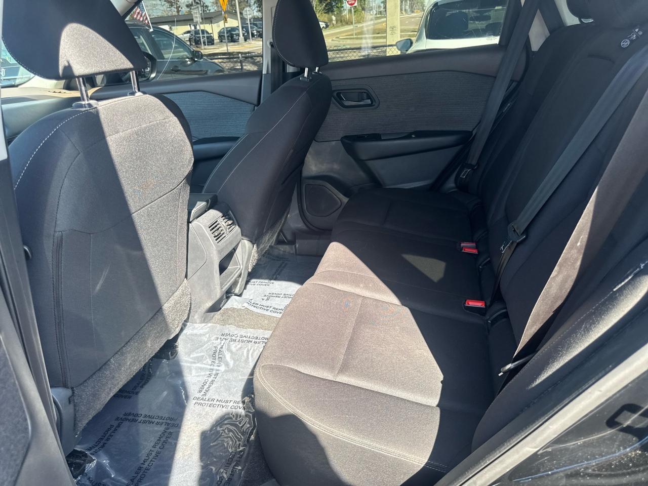 Nissan Rogue S - Thumbnail 12