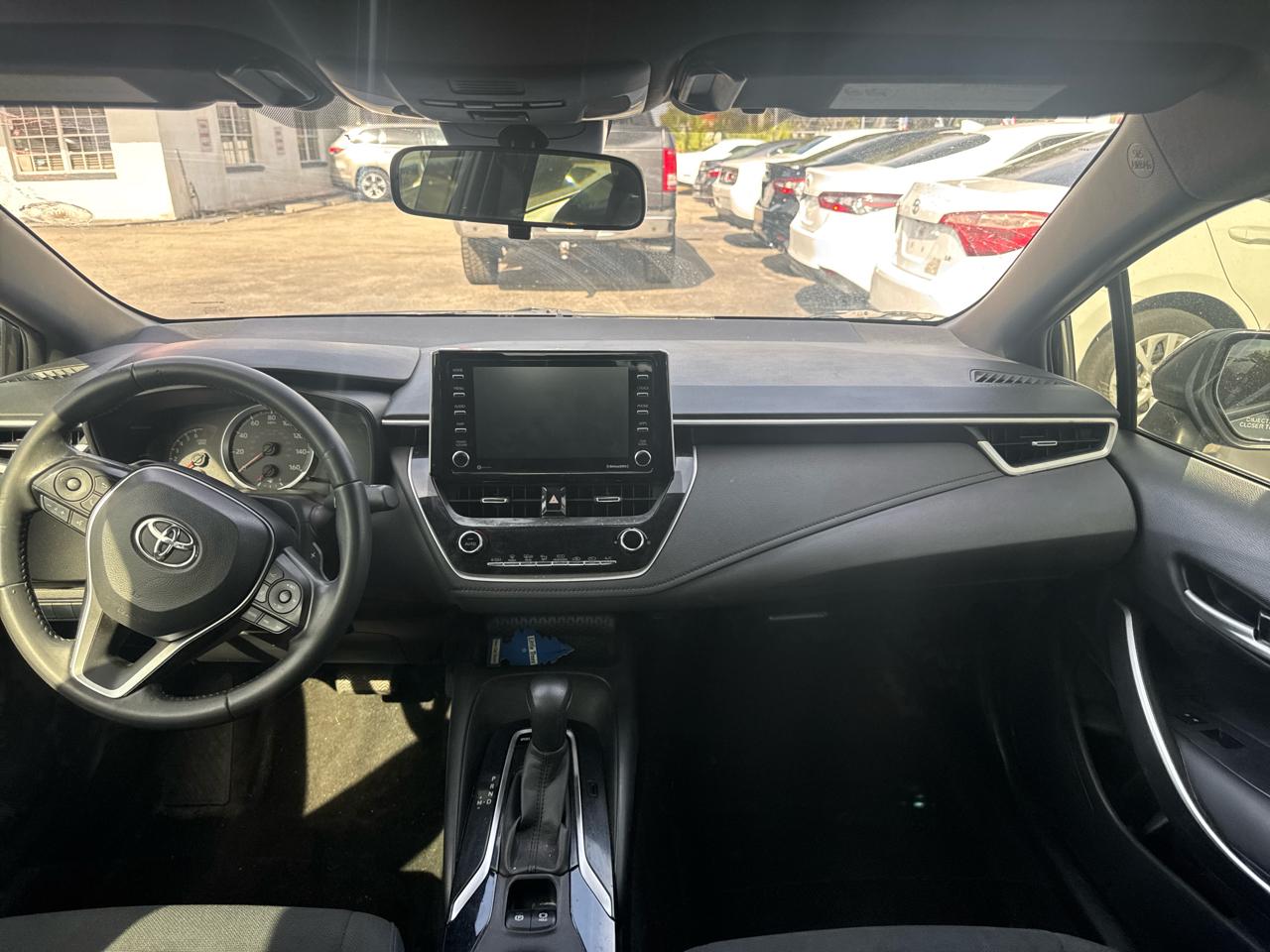 Toyota Corolla Se - Thumbnail 7