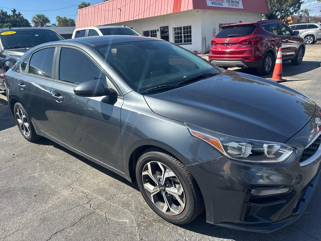 Kia Forte - Thumbnail 4