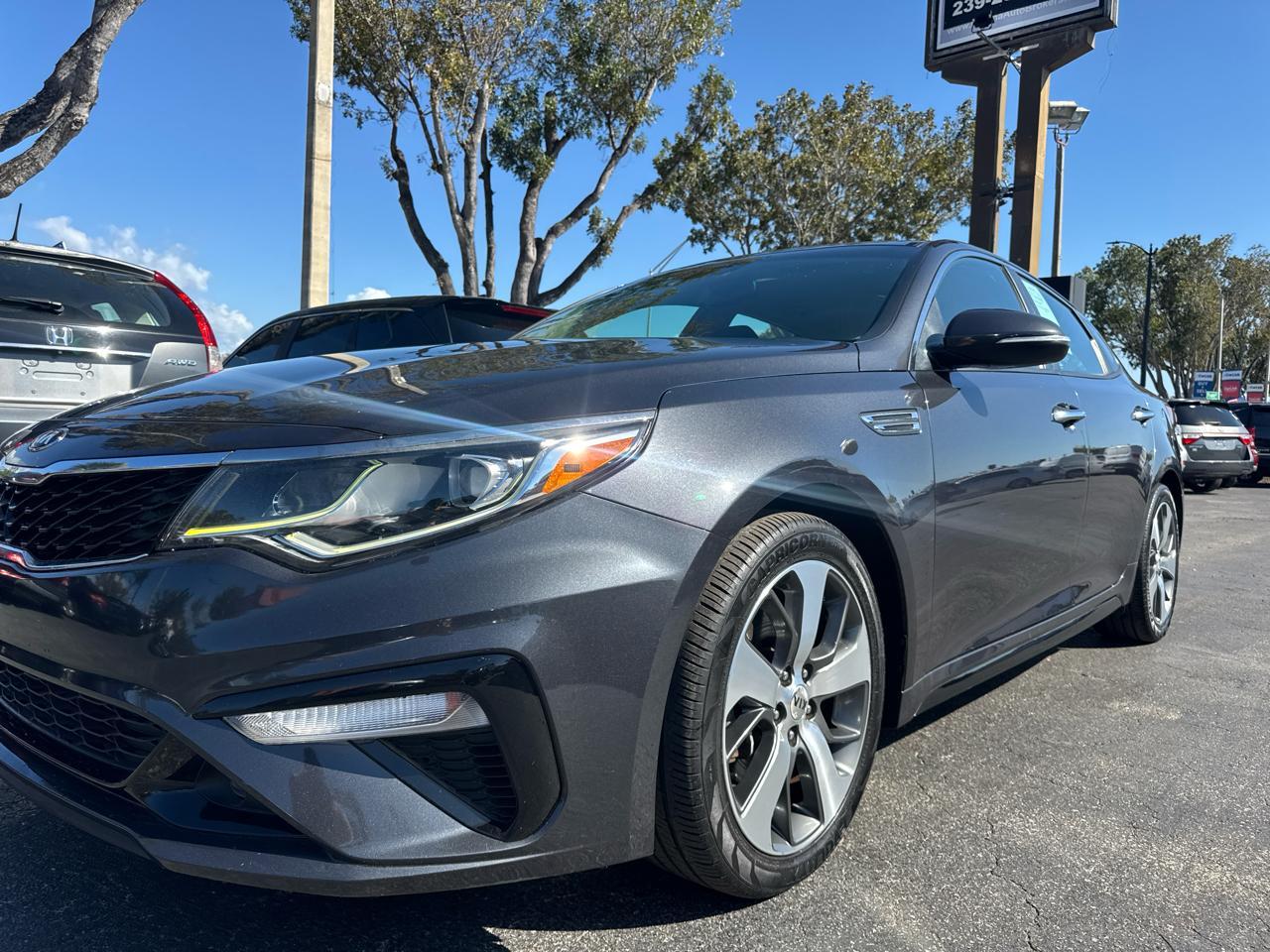 Kia Optima Lx - Thumbnail 3