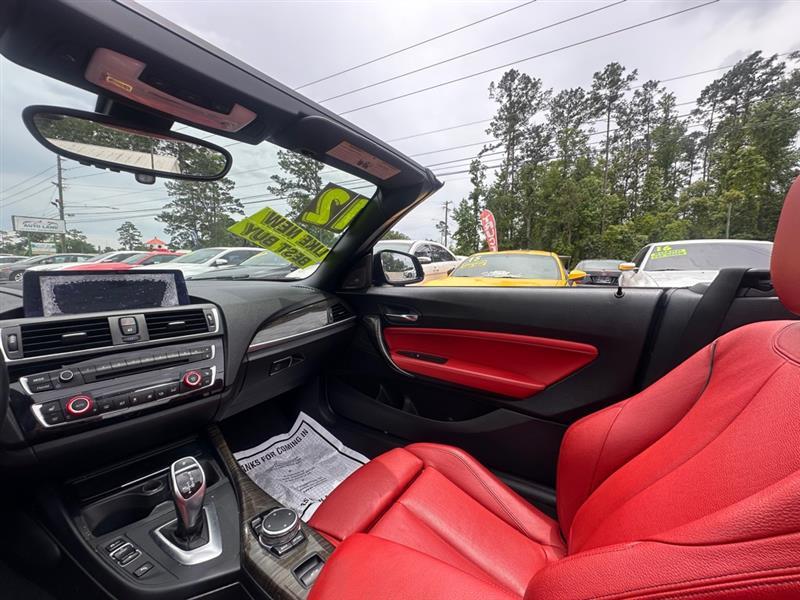 BMW 2-Seriesm235I Xdrive Convertible - Thumbnail 15