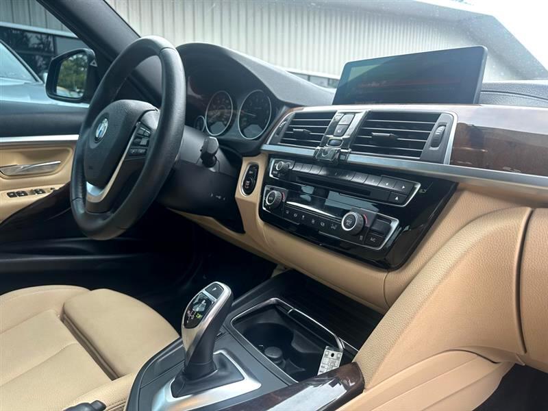 BMW 3-Series330I Sulev Sedan - Thumbnail 15