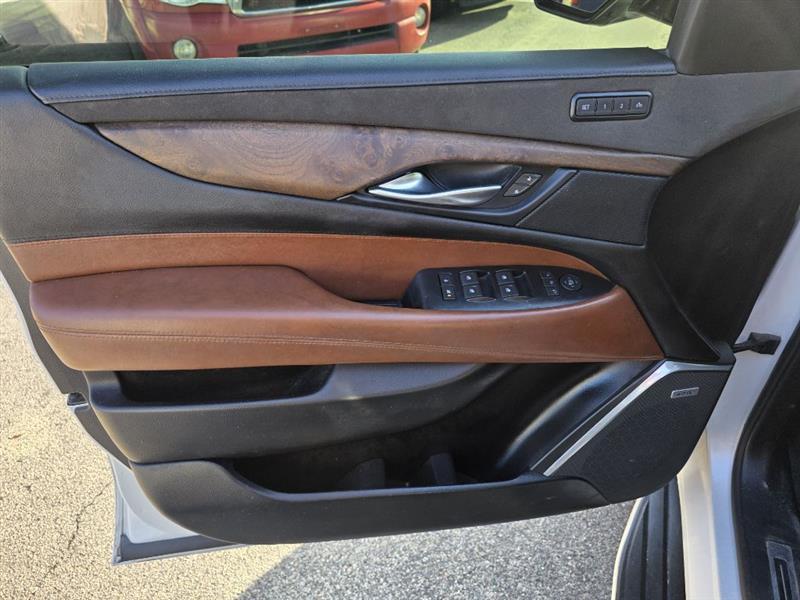 Cadillac Escaladeluxury 4Wd - Thumbnail 14