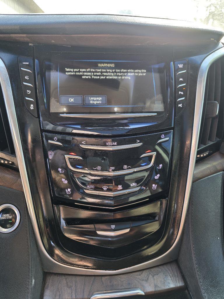 Cadillac Escaladeluxury 4Wd - Thumbnail 18
