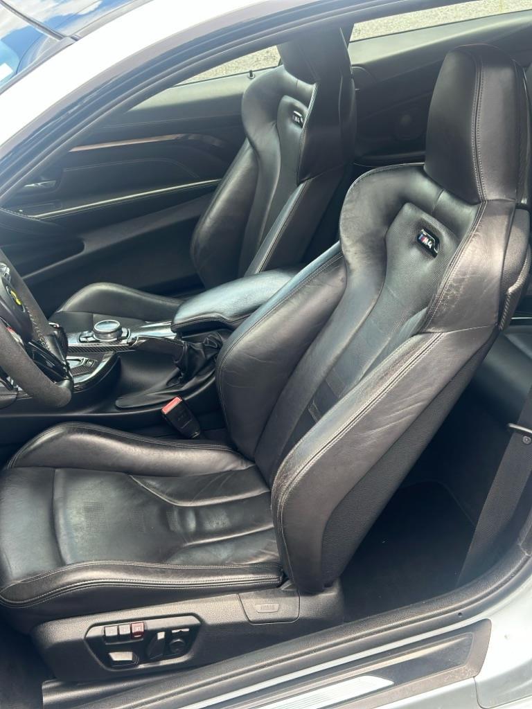 BMW M4Coupe - Thumbnail 12