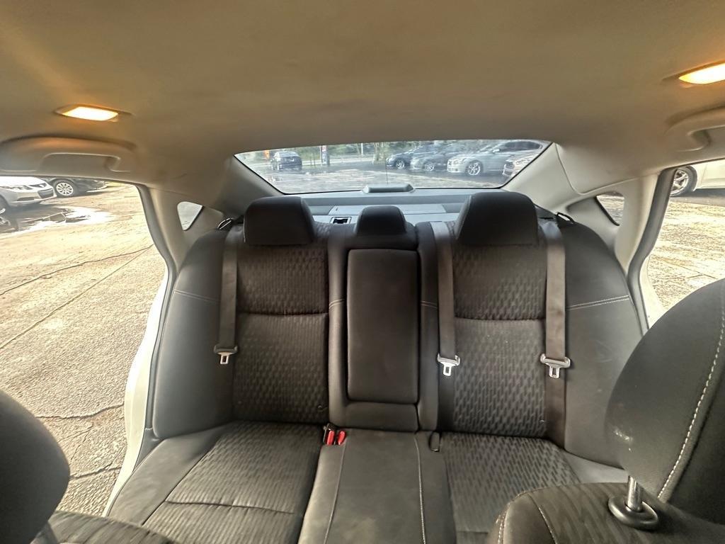 Nissan Altima 2.5 S - Thumbnail 13